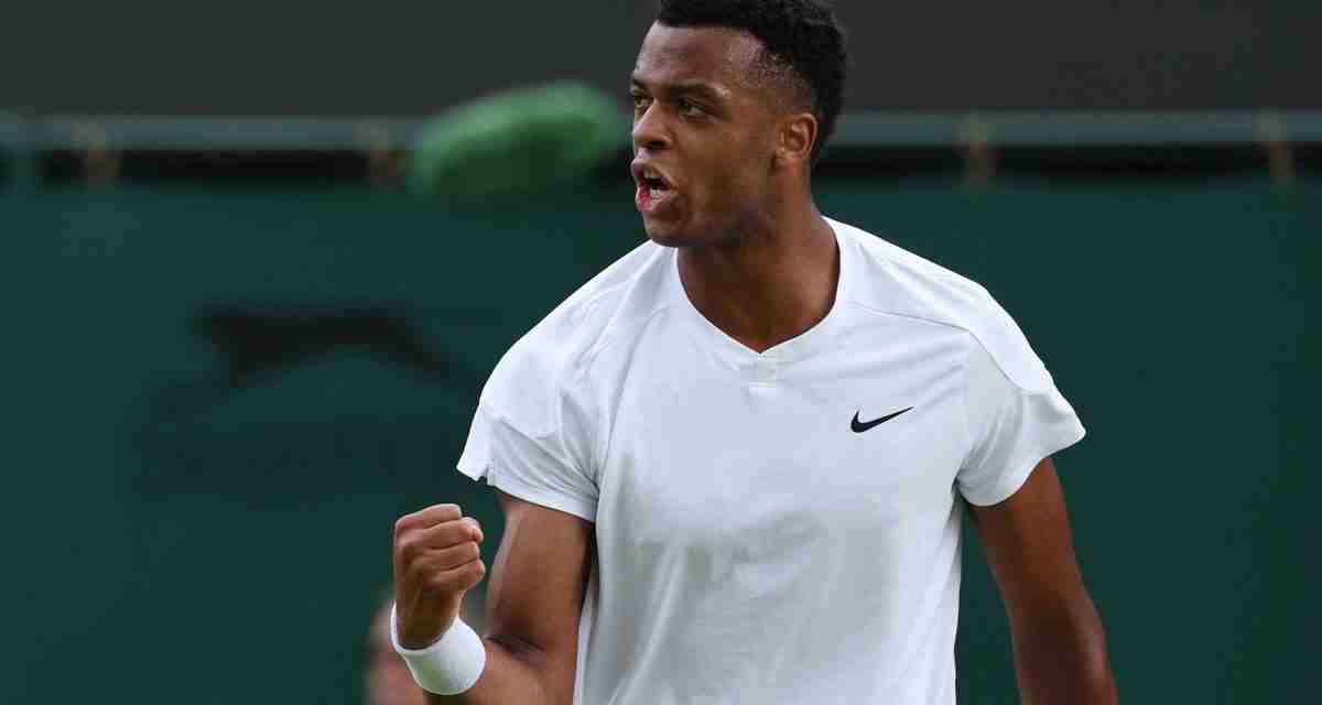 Giant Giovanni Mpetshi Perricard carries the spirit of the lucky loser at Wimbledon