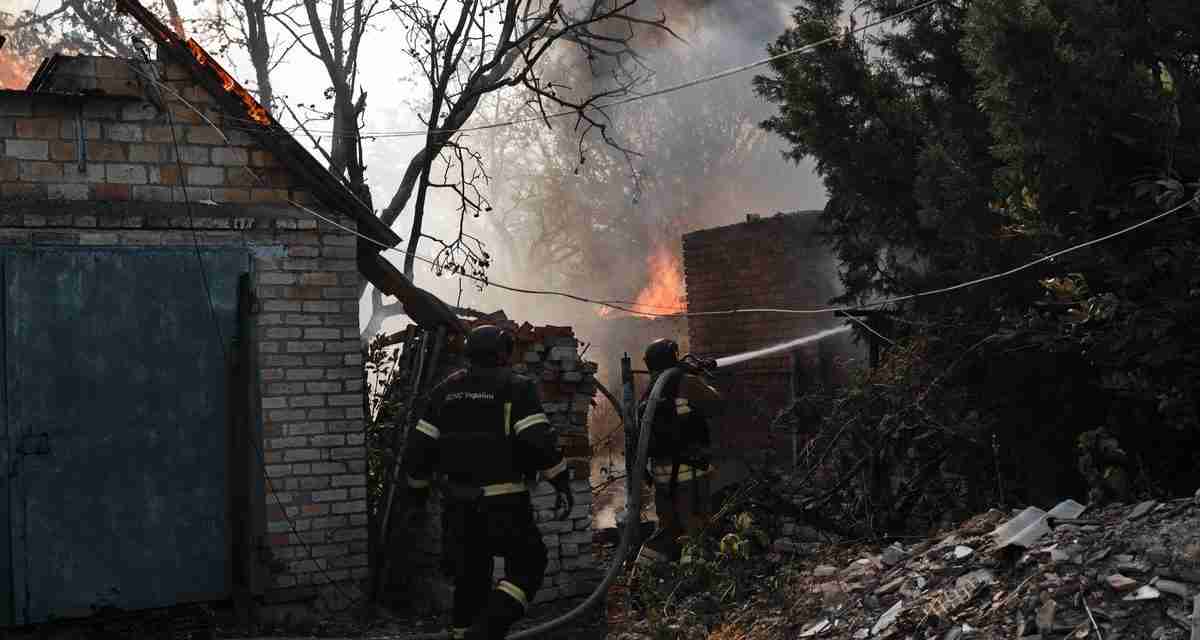 Ukraine-Russia war latest: Putin’s forces advance in key eastern town as Kyiv’s troops plead for ammunition