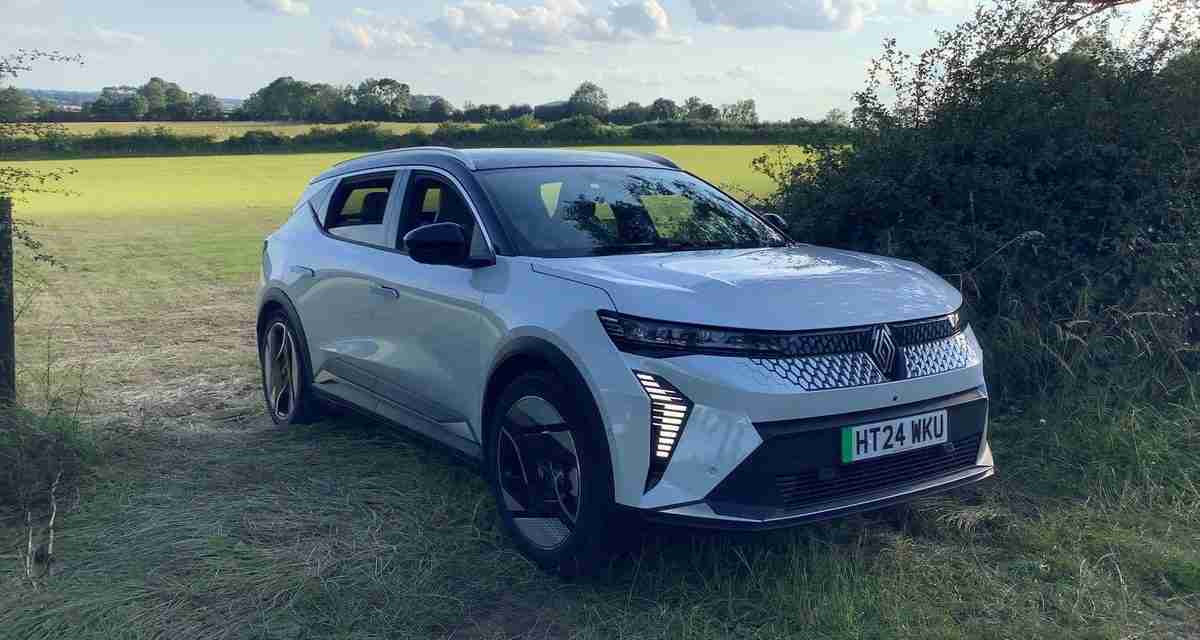 Renault Scenic: New dog, old tricks?