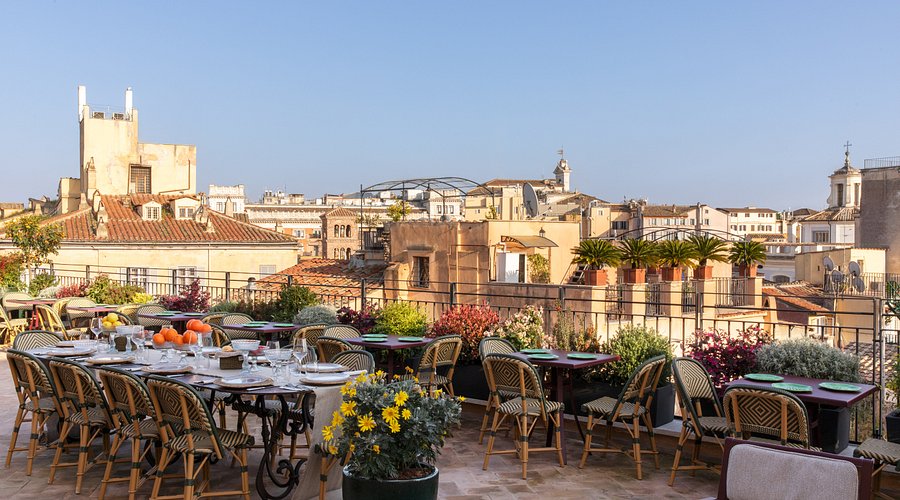 Hotel Adriano Rooftop: Roman elegance rises above the Eternal City
