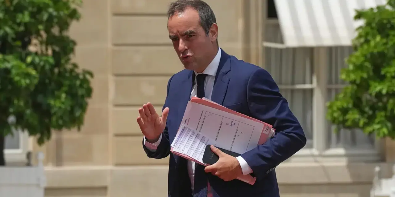 Another French Prime Minister Resigns, Deepening Macron’s Political Crisis