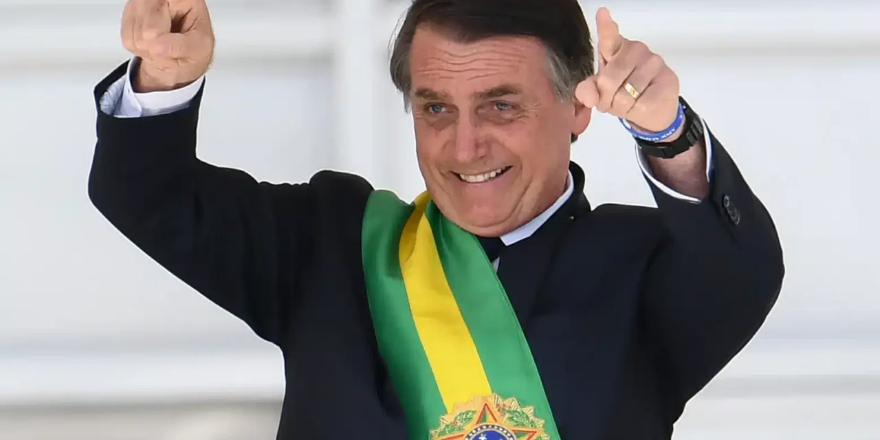 Brazil’s Congress Passes Bill to Slash Bolsonaro’s Prison Term, Defying Lula