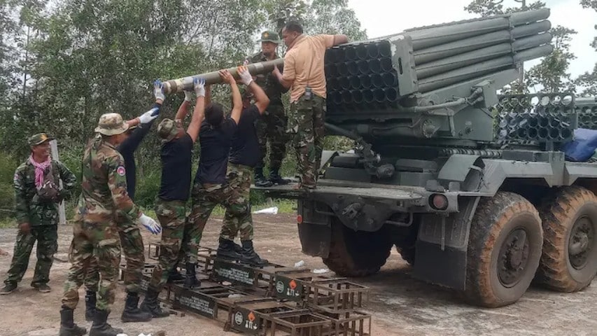 Thai Air Strikes Hit Near Poipet Amid Escalating Border Conflict with Cambodia