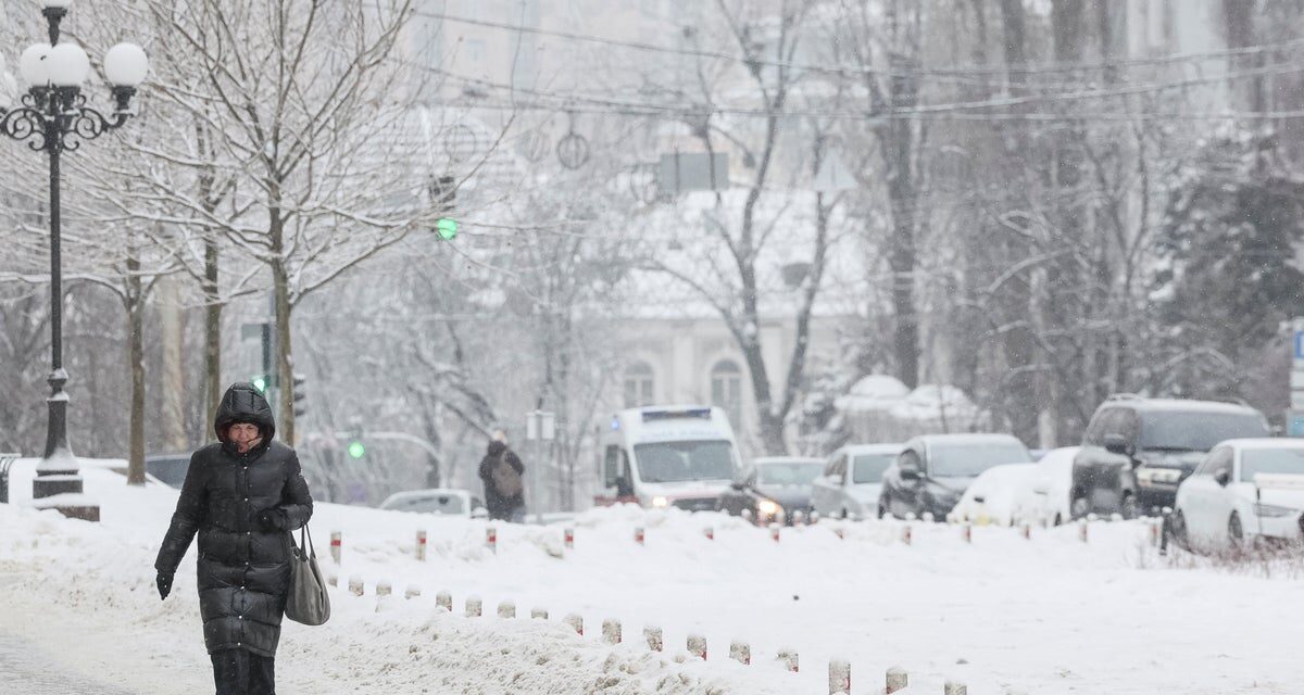Ukraine-Russia war latest: Nato warns Kyiv faces its ‘harshest winter’ as Putin weaponises freezing conditions
