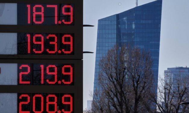 Oil crosses $100 mark amid Iran war as violence erupts at petrol pumps in South Asia