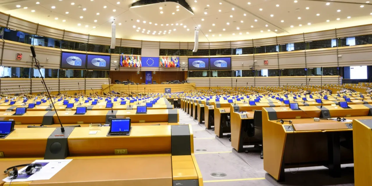 EU Parliament Backs Controversial Migration Reform to Accelerate Deportations