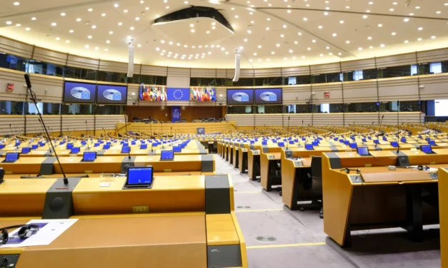EU Parliament Backs Controversial Migration Reform to Accelerate Deportations