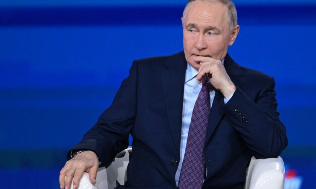 Ukraine-Russia war latest: Putin ‘no longer has upper hand’ in war, says ex-CIA chief