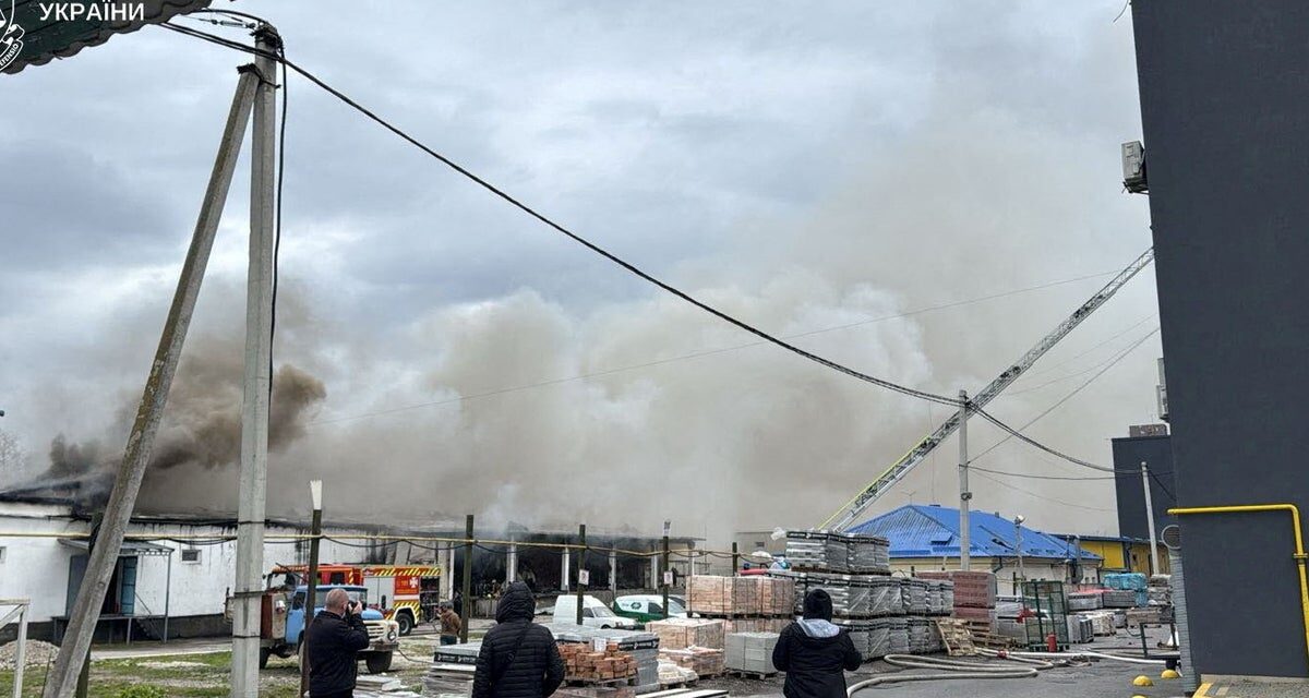 Ukraine-Russia war latest: Putin’s forces launch daytime assault on Ukrainian city with hundreds of drones
